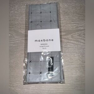 Maxbone dog bandana -gray -planes L/XL